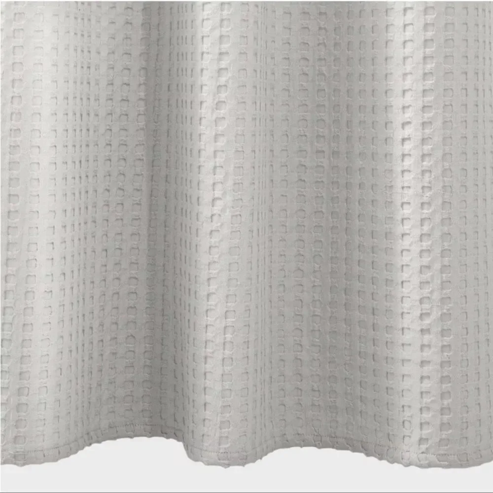 ‎CASALUNA NWT waffle shower curtain light gray